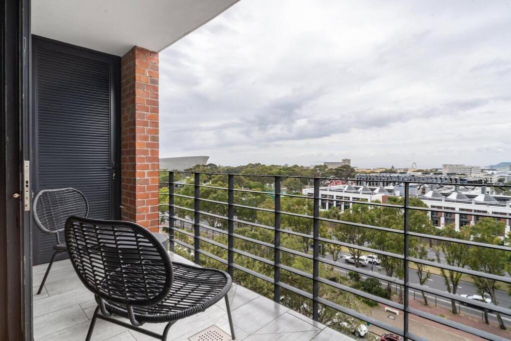 Styled Top Floor Apartment, With Back-Up Power Cape Town Exterior photo