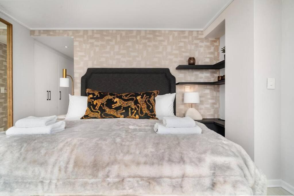 Styled Top Floor Apartment, With Back-Up Power Cape Town Exterior photo